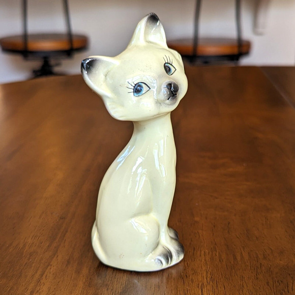 Small Mid Century Siamese Cat Figurine Anthropomorphic Hand Painted - Picture 2 of 12